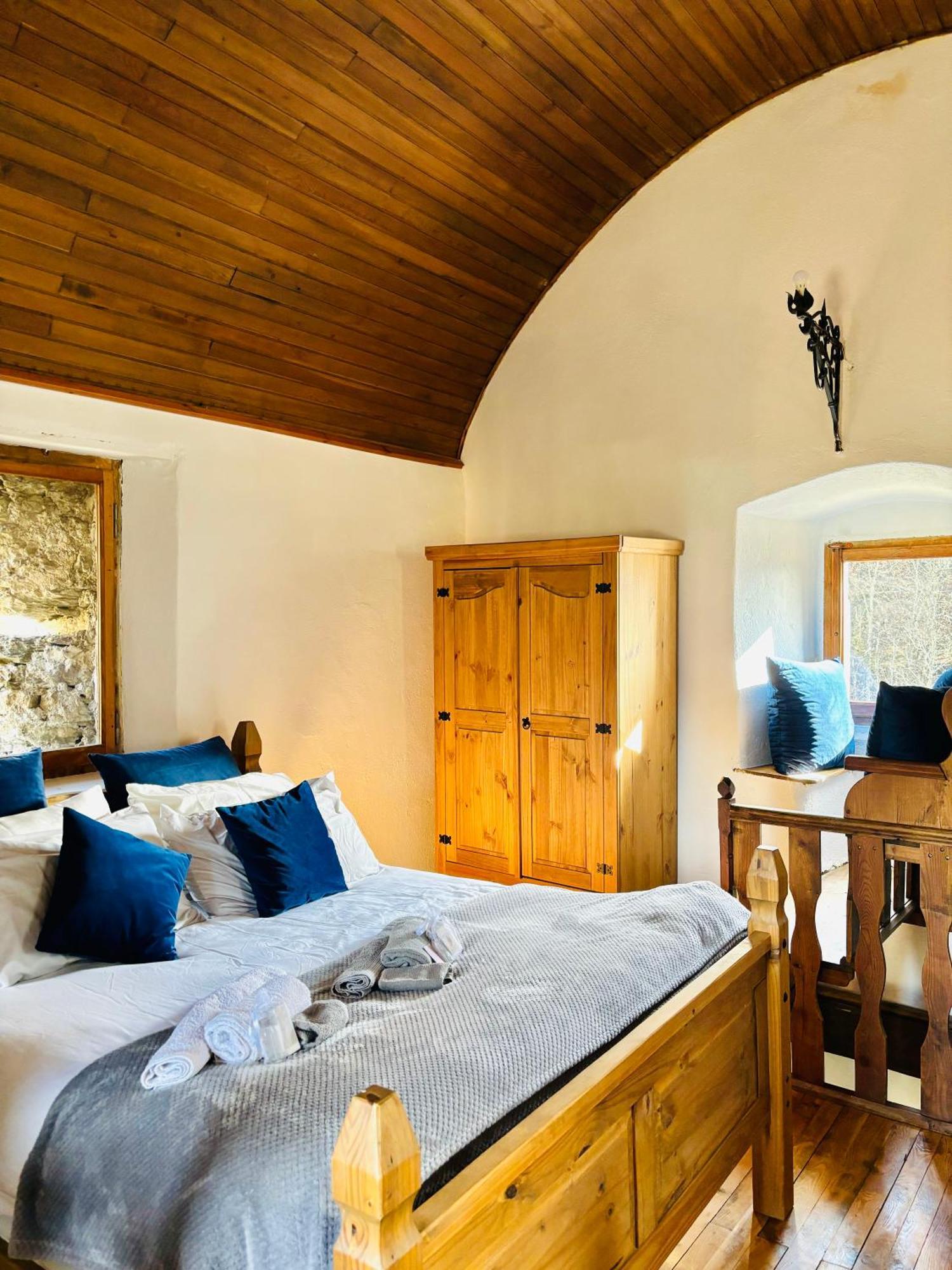 Foppoli Castle, Private 11Th Century Fortress With Panoramic View, Sauna And Hot Tub Overlooking The Valtellina Mazzo di Valtellina 외부 사진